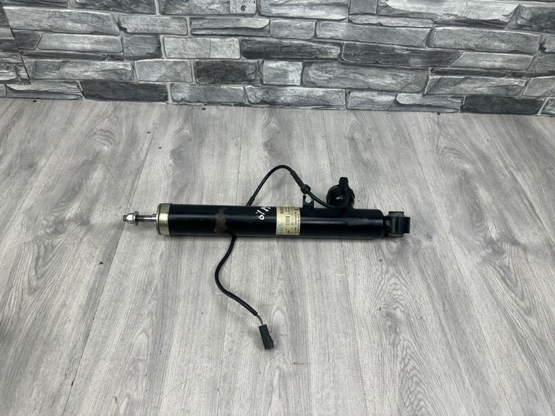 Амортизатор задний, 3000 рублей, Москва