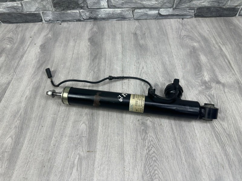 Амортизатор задний, 3000 рублей, Москва