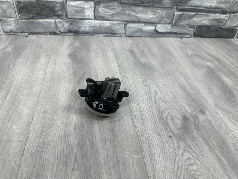 Фара противотуманная, 4000 рублей, Москва