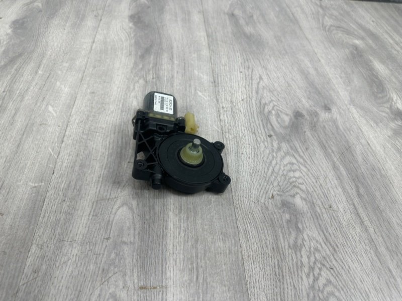 Моторчик стеклоподъемника, 2000 рублей, Москва