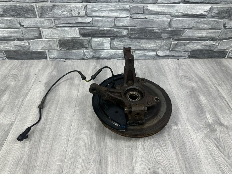 Кулак поворотный, 2500 рублей, Москва