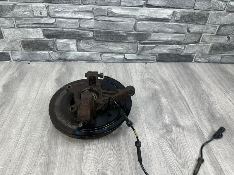 Кулак поворотный, 2500 рублей, Москва