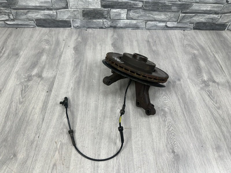 Кулак поворотный, 2500 рублей, Москва