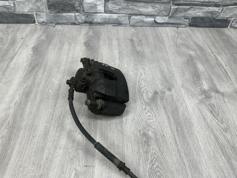 Суппорт тормозной передний правый, 2500 рублей, Москва