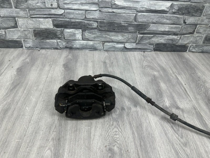 Суппорт тормозной передний правый, 2500 рублей, Москва