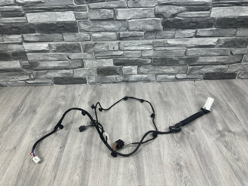 Проводка двери, Москва