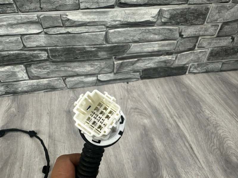 Проводка двери, Москва