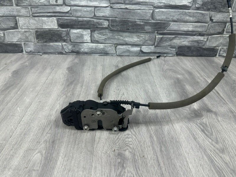 Замок двери задней правой, 3000 рублей, Москва