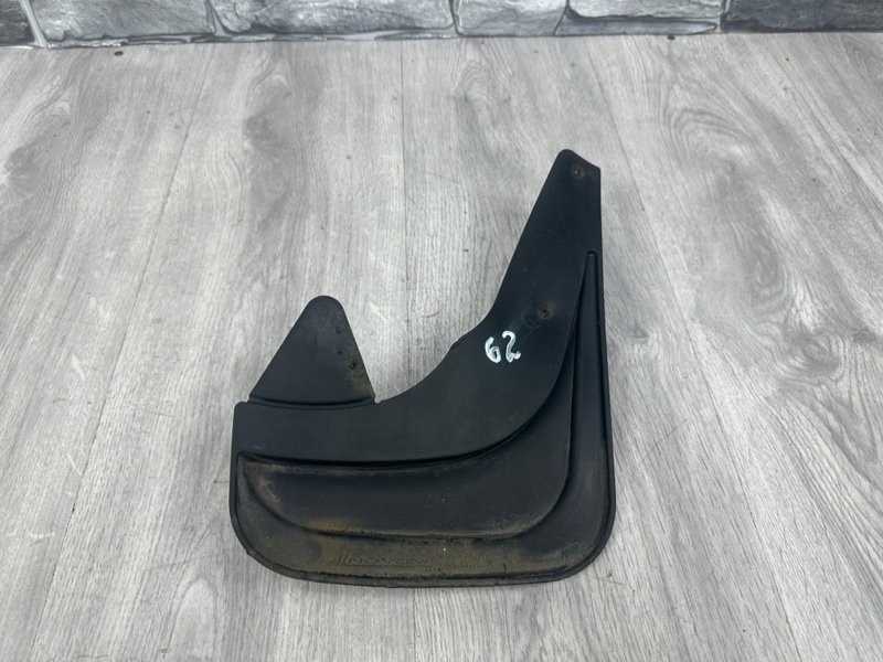 Брызговик, 1000 рублей, Москва