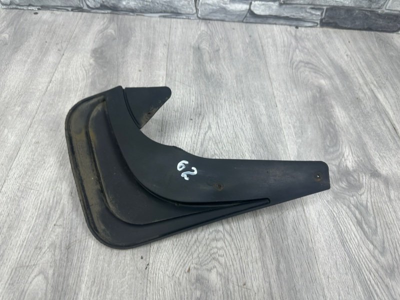 Брызговик, 1000 рублей, Москва