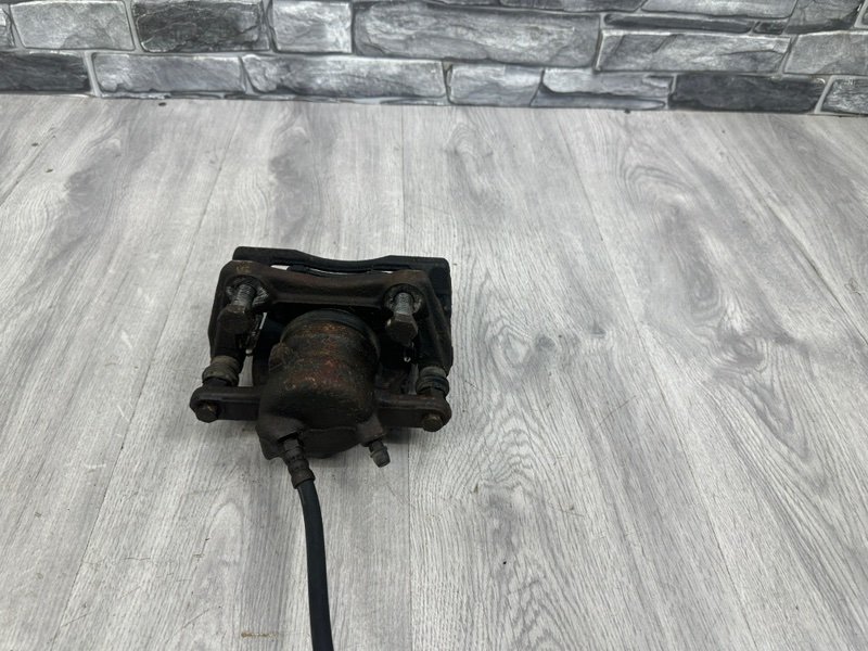 Суппорт тормозной передний левый, 1900 рублей, Москва