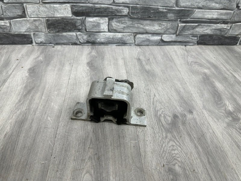 Опора двигателя, 1700 рублей, Москва