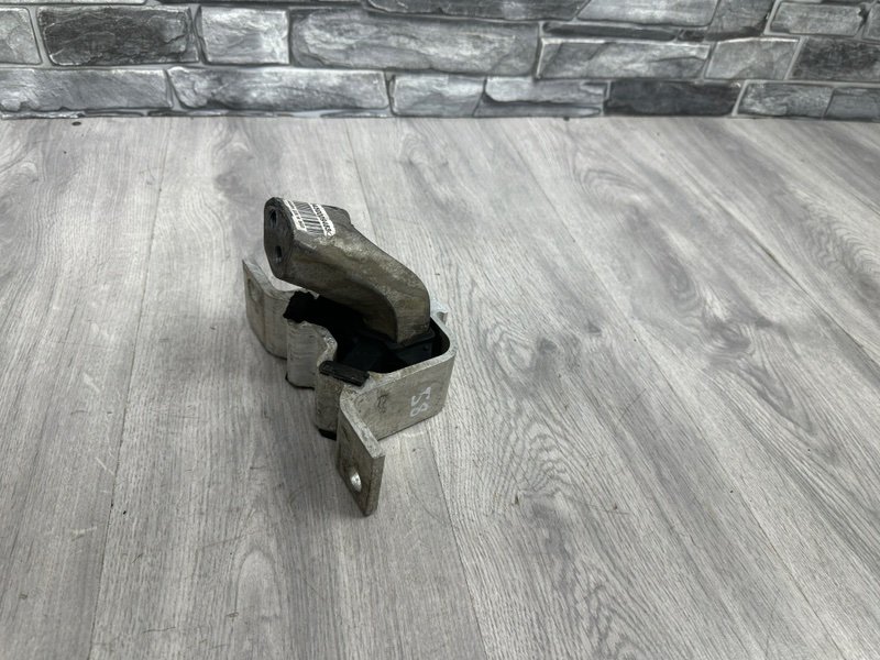 Опора двигателя, 1700 рублей, Москва