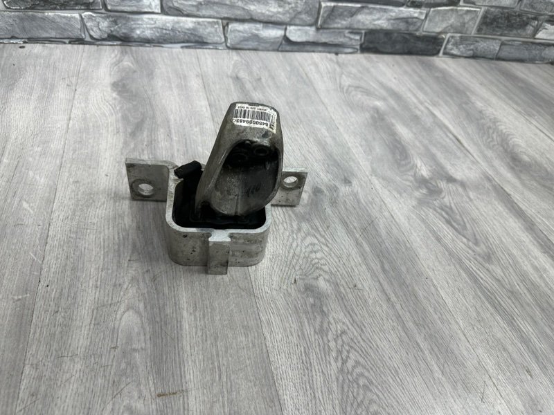 Опора двигателя, 1700 рублей, Москва