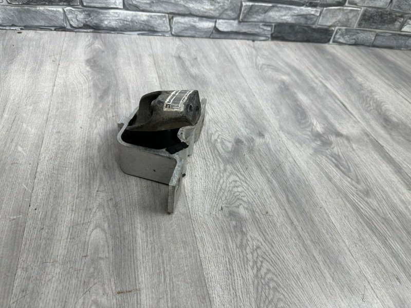 Опора двигателя, 1700 рублей, Москва