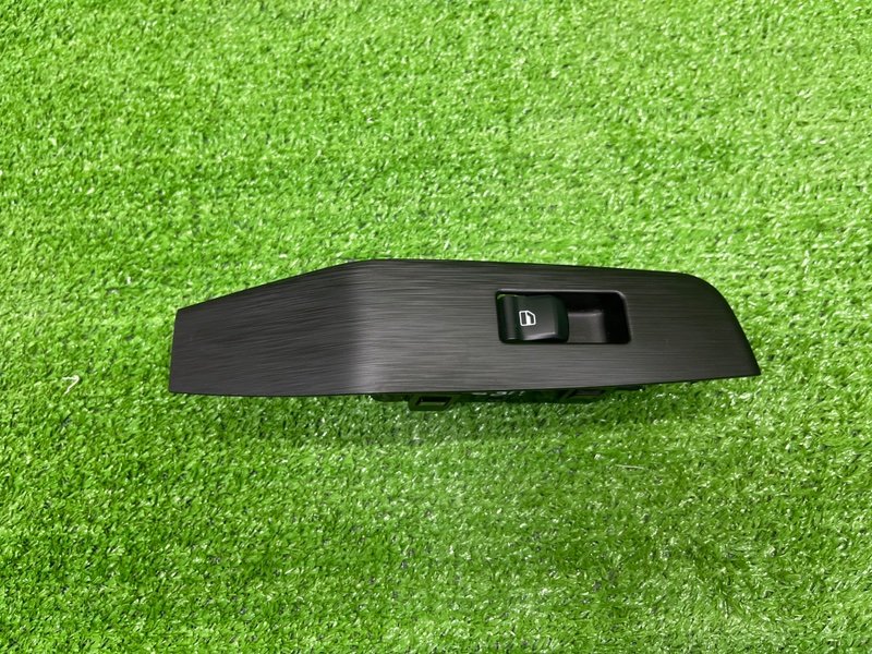 Кнопка стеклоподъемника, 1500 рублей, Москва