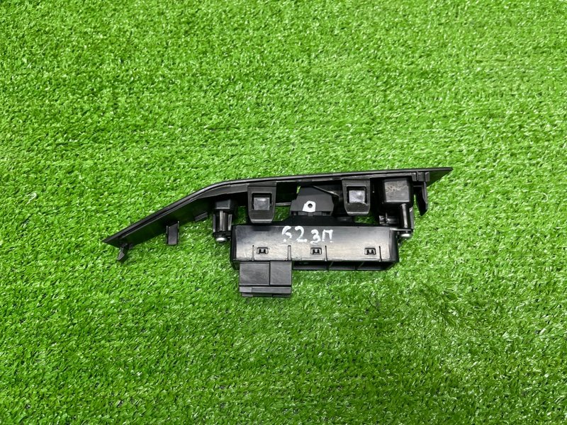 Кнопка стеклоподъемника, 1500 рублей, Москва