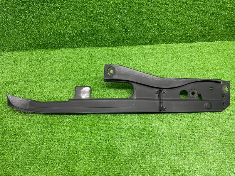 Накладка крыла, 1000 рублей, Москва