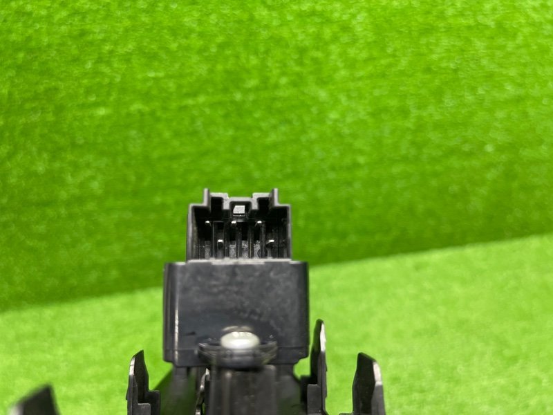 Кнопка стеклоподъемника, 1500 рублей, Москва