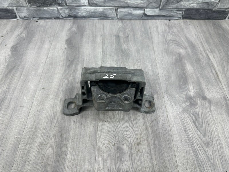 Опора двигателя, 2800 рублей, Москва