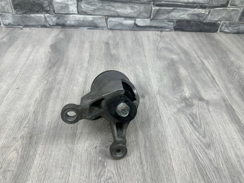Опора двигателя, 1500 рублей, Москва