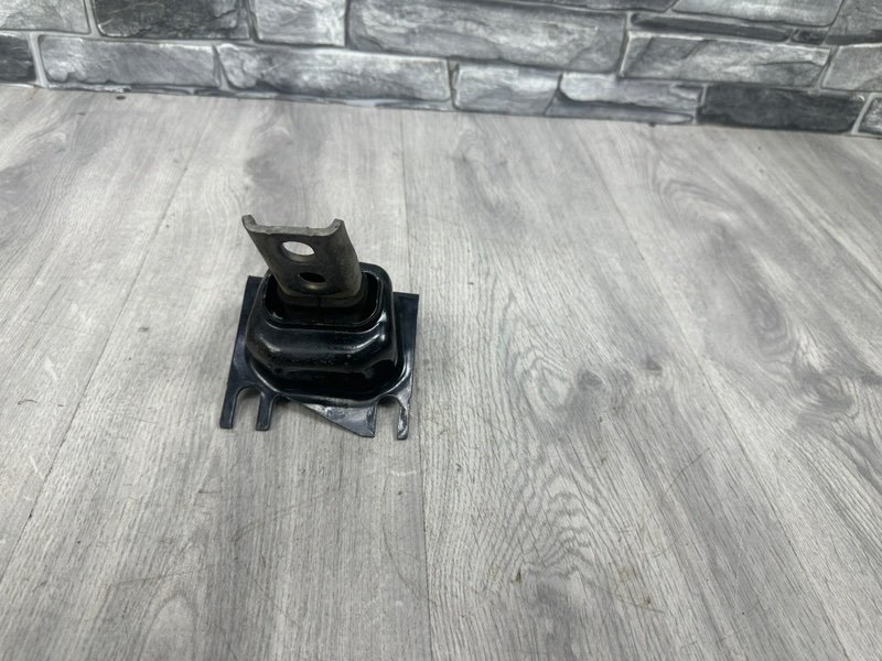 Опора двигателя, 800 рублей, Москва