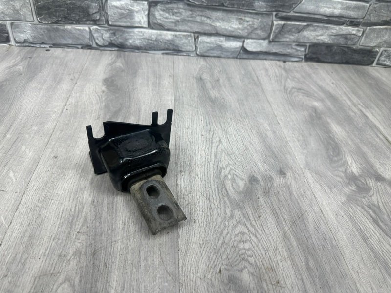 Опора двигателя, 800 рублей, Москва