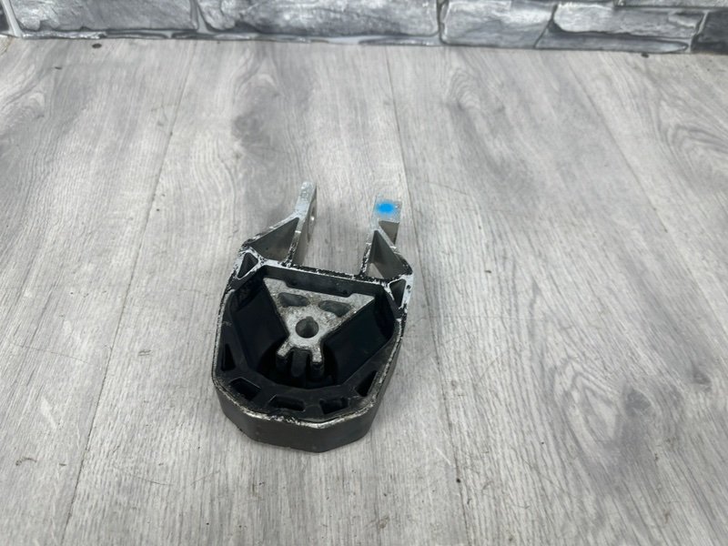 Опора КПП, 1000 рублей, Москва