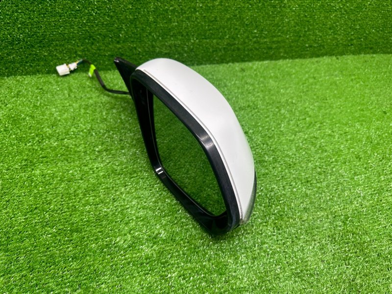 Зеркало правое, 20000 рублей, Москва