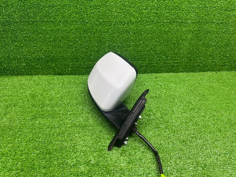 Зеркало правое, 20000 рублей, Москва