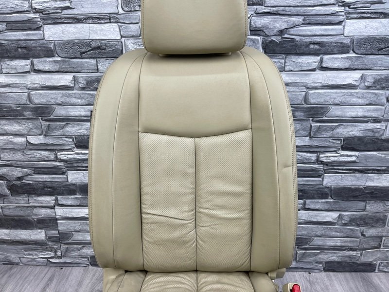 Сиденье переднее правое, 20000 рублей, Москва