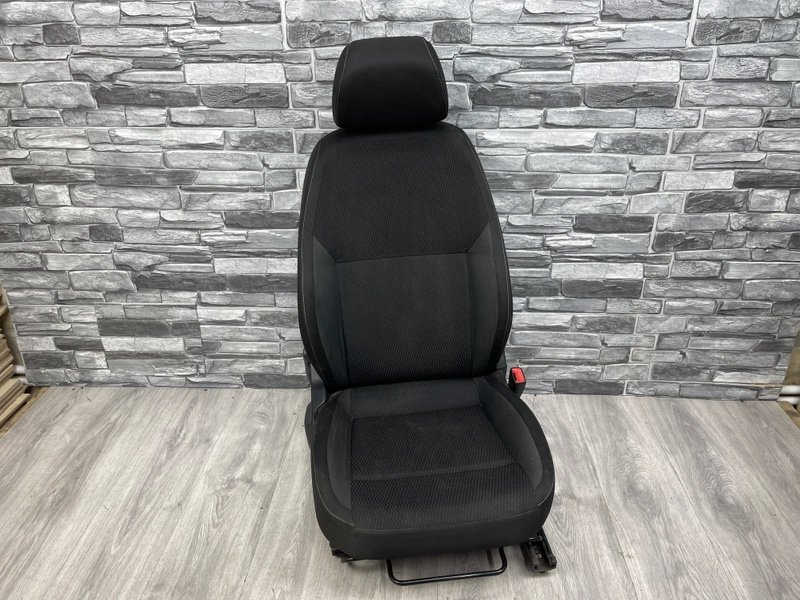 Сиденье переднее правое, 8000 рублей, Москва