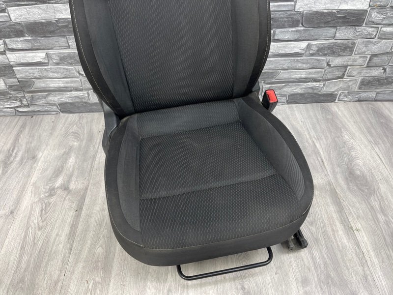 Сиденье переднее правое, 8000 рублей, Москва