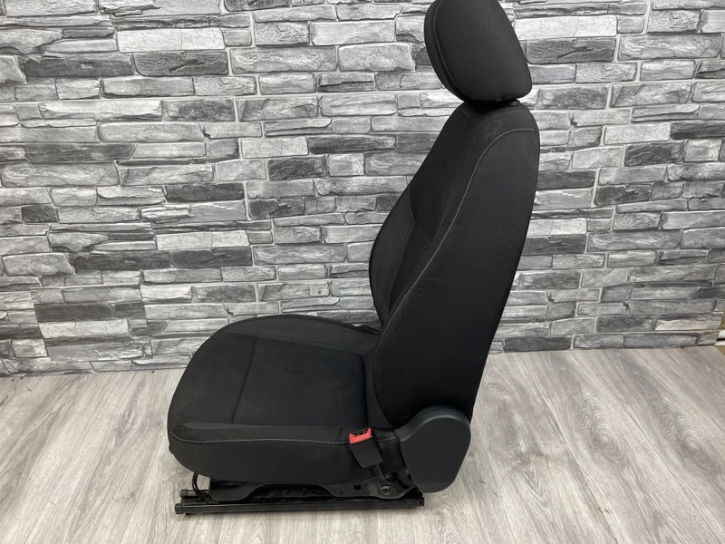 Сиденье переднее правое, 8000 рублей, Москва