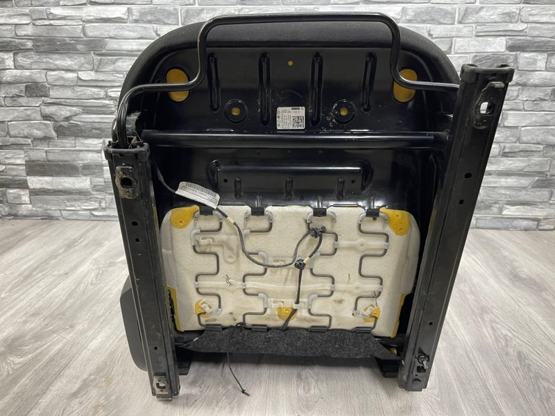 Сиденье переднее правое, 8000 рублей, Москва