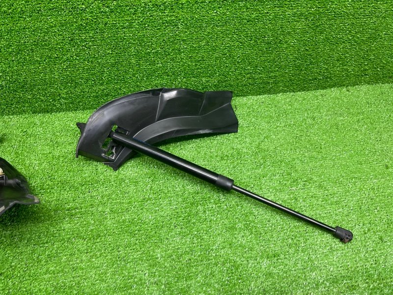 Амортизатор двери багажника, 2000 рублей, Москва