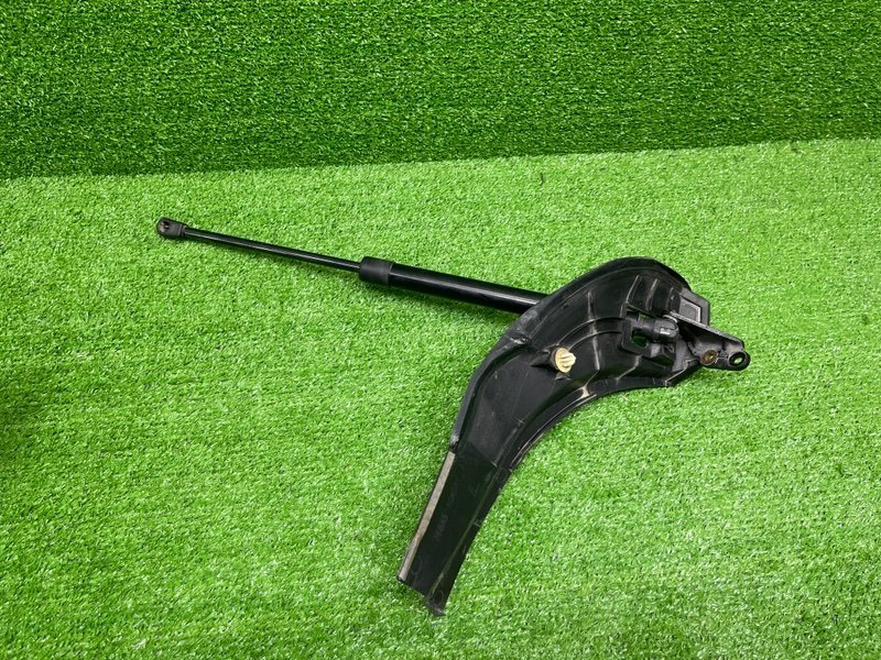 Амортизатор двери багажника, 2000 рублей, Москва