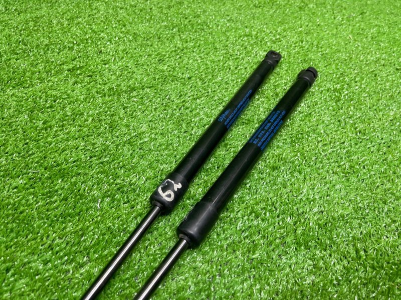 Амортизатор капота, 2000 рублей, Москва