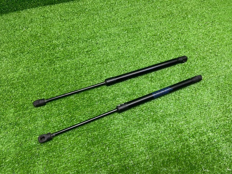 Амортизатор капота, 2000 рублей, Москва