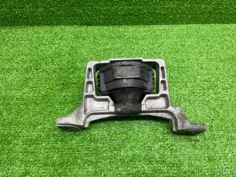 Опора двигателя, 2800 рублей, Москва