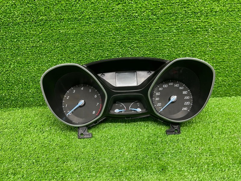 Панель приборов, 1500 рублей, Москва