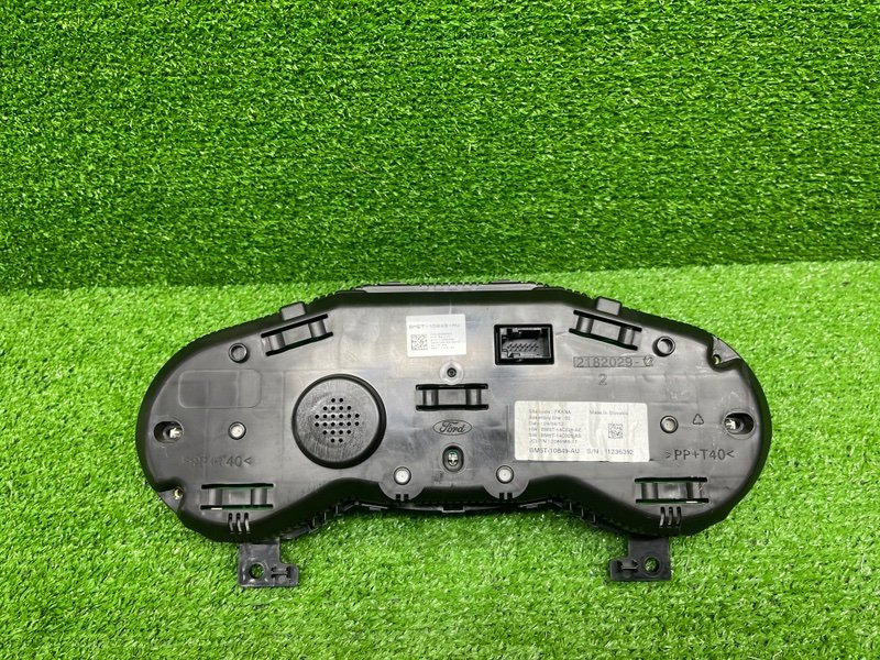 Панель приборов, 1500 рублей, Москва