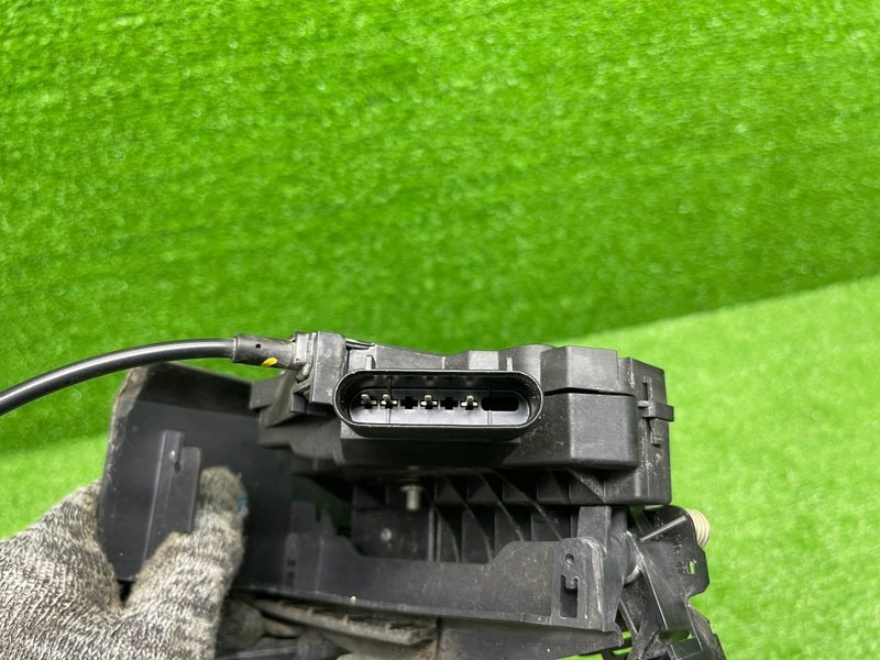 Замок двери передней правой, 1550 рублей, Москва