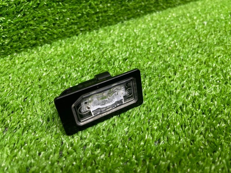 Фонарь подсветки номера, 500 рублей, Москва