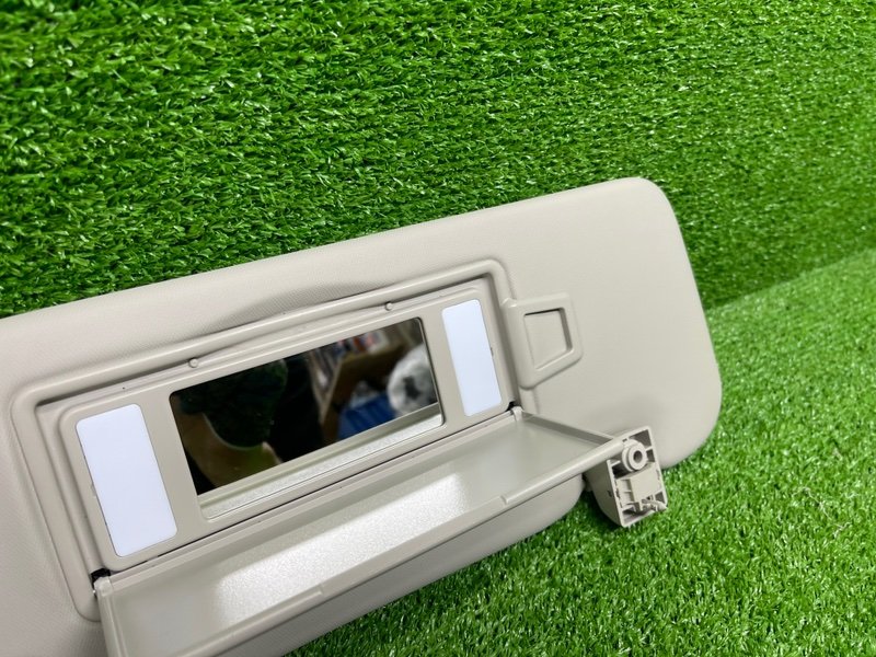 Козырек солнцезащитный, 2500 рублей, Москва