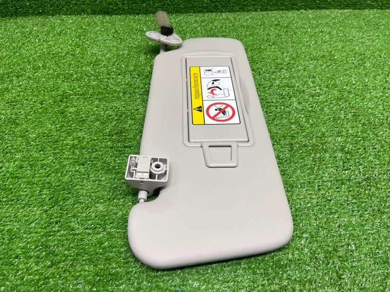 Козырек солнцезащитный, 2500 рублей, Москва