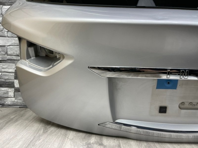 Дверь багажника, 20000 рублей, Москва