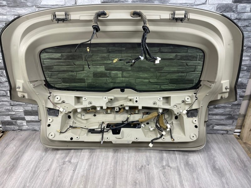 Дверь багажника, 20000 рублей, Москва