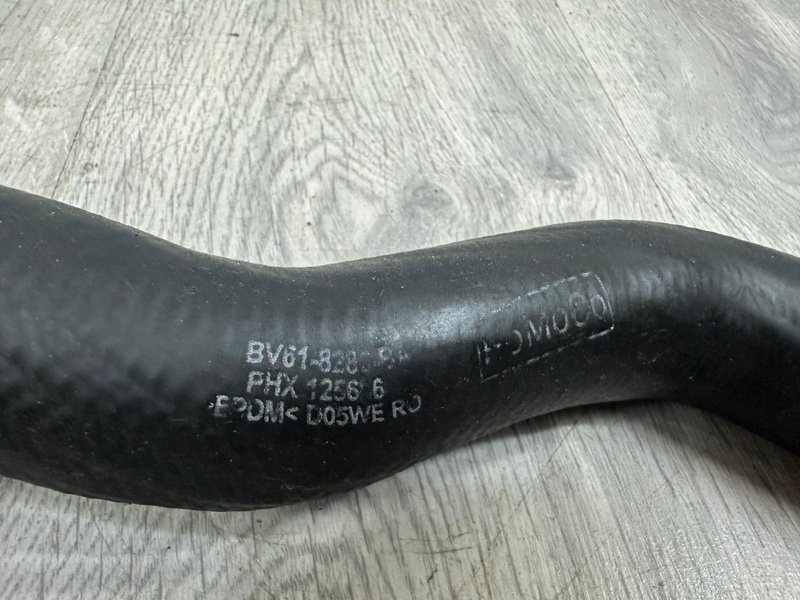 Патрубок радиатора, 1000 рублей, Москва