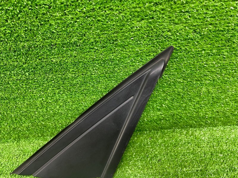 Накладка крыла, 500 рублей, Москва